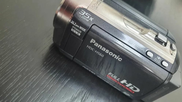 Видеокамера Panasonic HDC-HS60 Японский