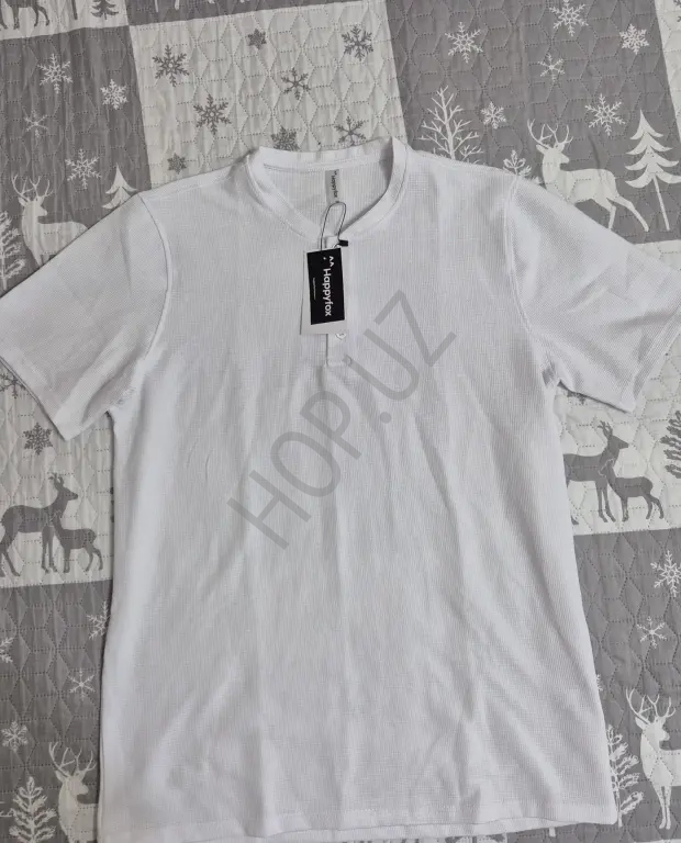 Продам футболку Happyfox