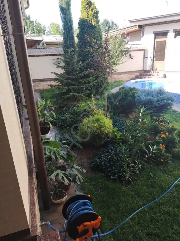 БИЙ Чайхона Салом. продается классный дом. 170м² 3,87 соток.