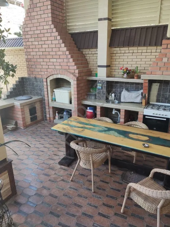 БИЙ Чайхона Салом. продается классный дом. 170м² 3,87 соток.