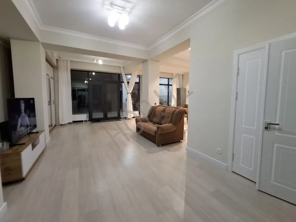 Мирзо Улугбекский р-он.Карасу-6. продается дом 3 соток. 2 уровня.