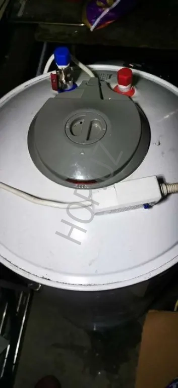 Электрический накопительный водонагреватель Thermex модели ER 100V (TR)