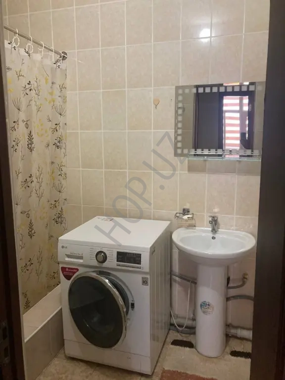 Дархан Басри Ба-Ба. 95 м². 3/2/8.