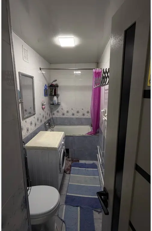 Юнусабад. Бадамзар. 2/2/4 48,75 м²