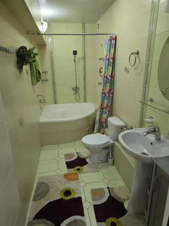 Аренда квартиры Мирабадский район метро Космонавтов 1в2/4/7 69м²