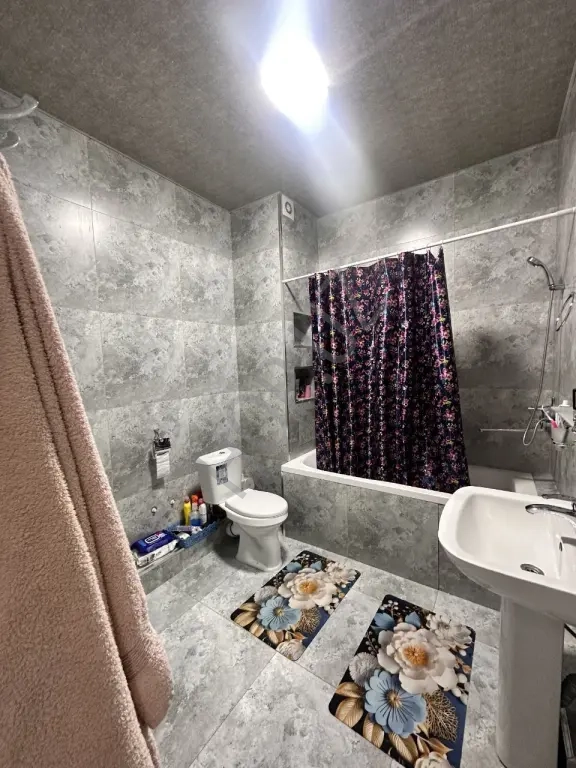 Мирзо Улугбекский р-он ул. Темур Малик Ялангач. Эко базар. 3/4/6 78м²