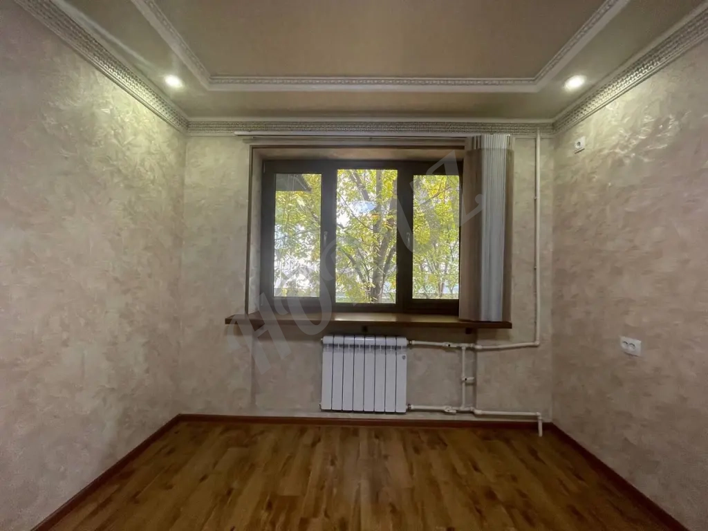 Мирзо Улугбекский р-он Академ городок. 1/2/4 28м²