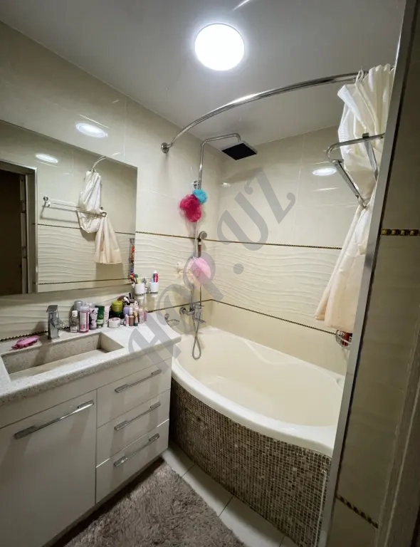 Мирзо Улугбекский р-он Буз-2 4/2/4 78м²