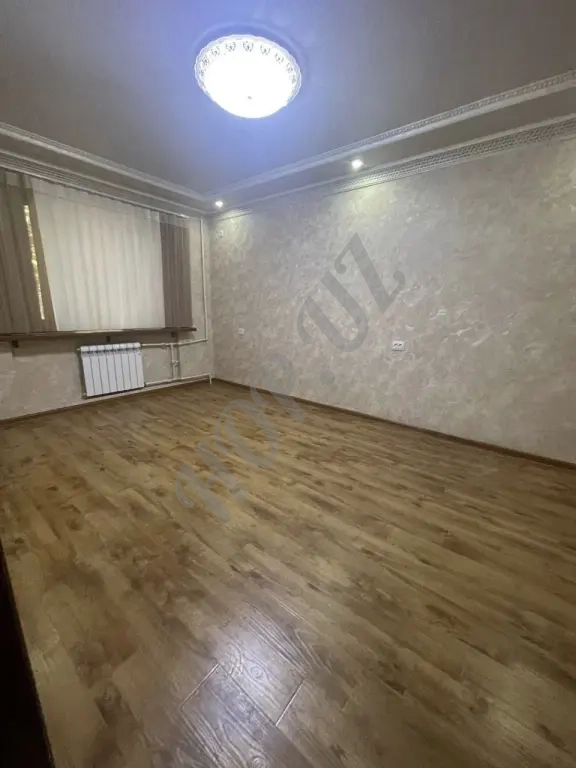 Мирзо Улугбекский р-он Академ городок. 1/2/4 28м²