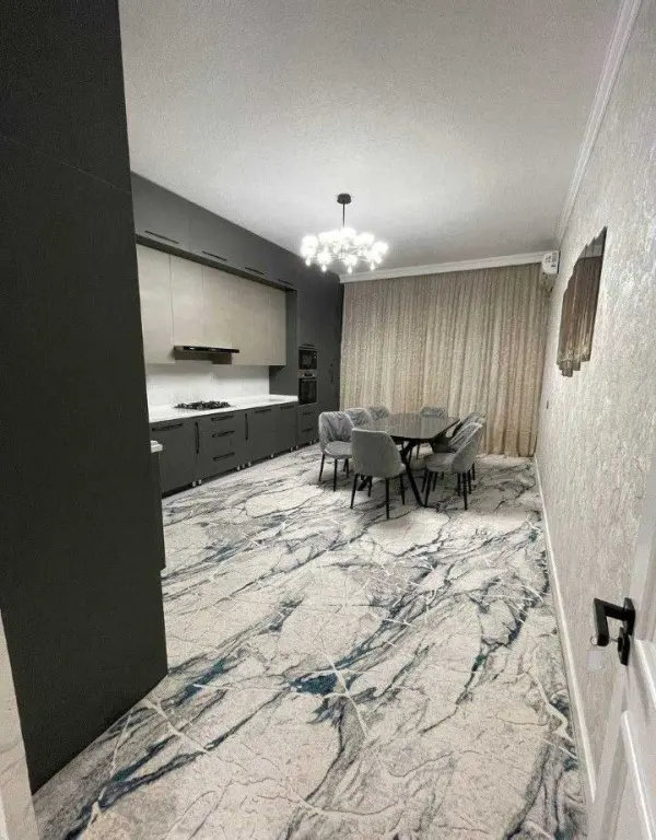 Аренда квартиры. Мирзо Улугбекский район. Максим Горького 3/3/10. 120м²