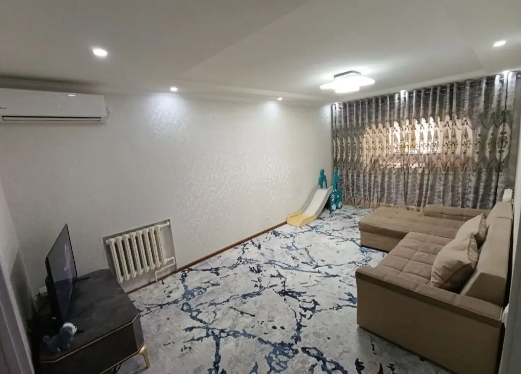 Мирзо Улугбекский район. 3/2/4 65м²
