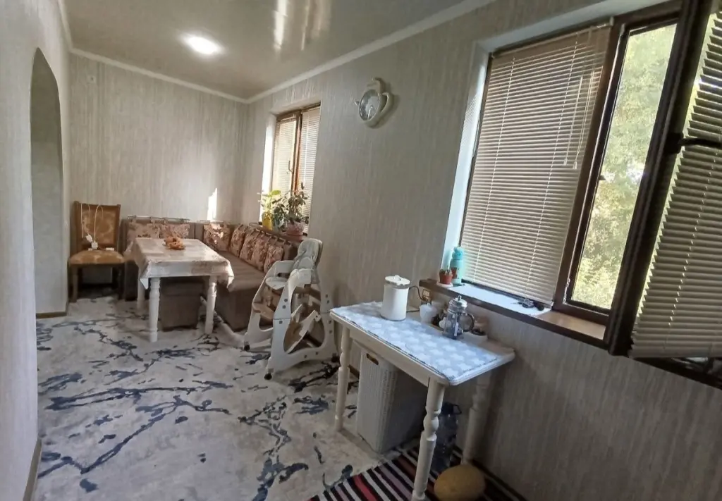 Мирзо Улугбекский район. 3/2/4 65м²