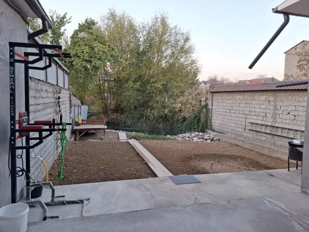 Продается Дом. Карасу-6 ул. Риштанская 3 соток. 3 уровня. 500м²