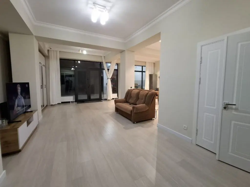 Продается Дом. Карасу-6 ул. Риштанская 3 соток. 3 уровня. 500м²