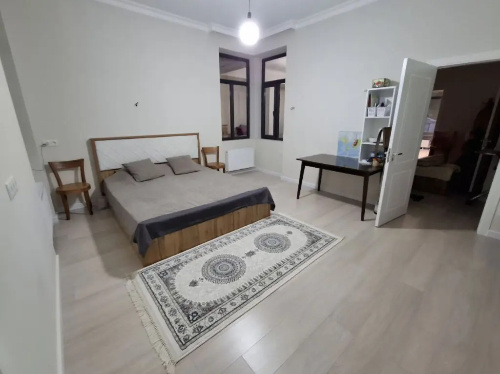 Продается Дом. Карасу-6 ул. Риштанская 3 соток. 3 уровня. 500м²