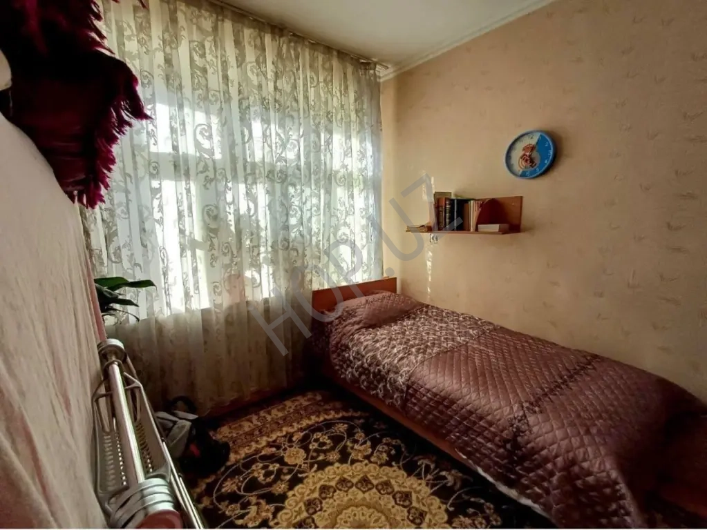 Феруза Гинекология 4/4/4 82м2 Кирпич