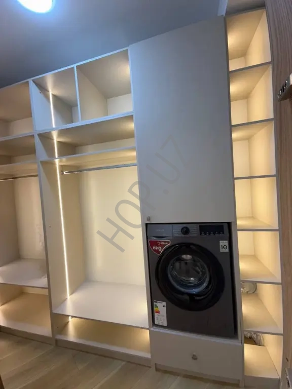 Паркентский. 4/13/15. 90м². Новостройка