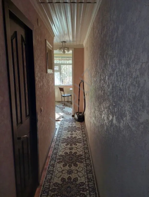 Мирзо Улугбекский р-он Феруза. 2/2/4 68м² Кирпич