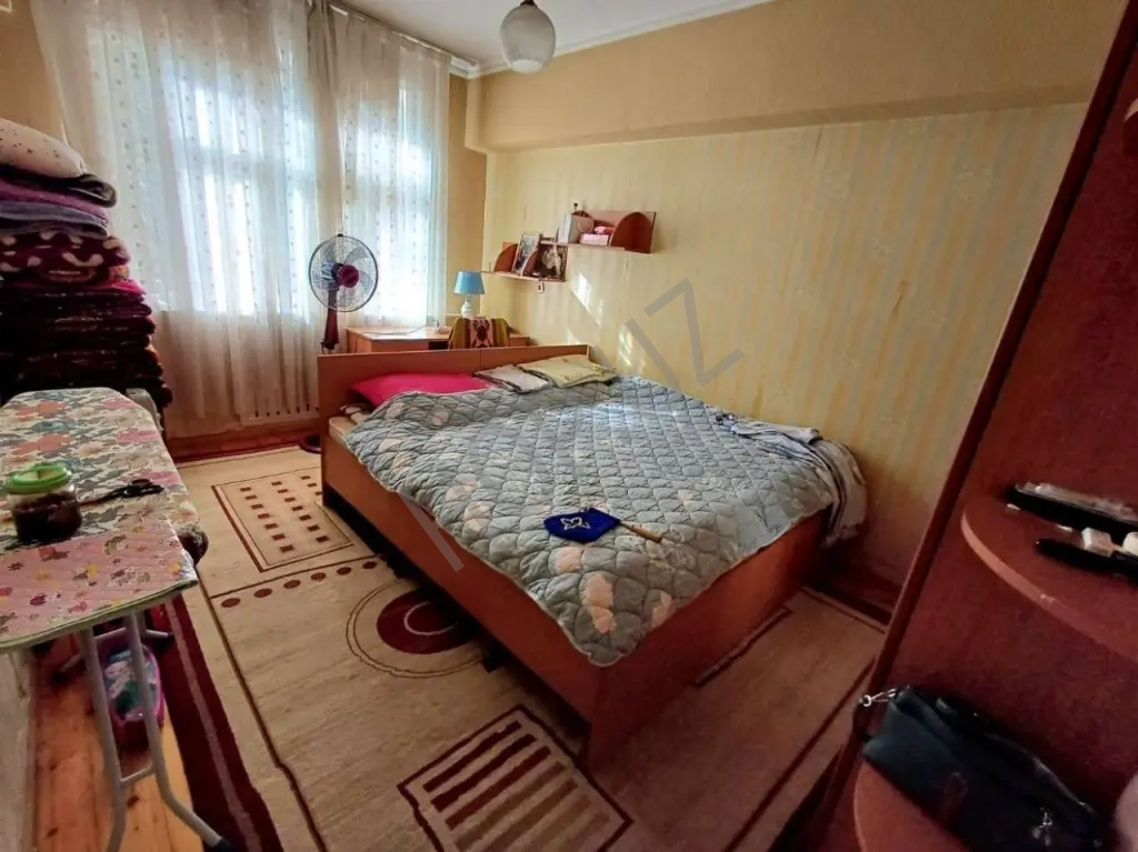 Феруза Гинекология 4/4/4 82м2 Кирпич