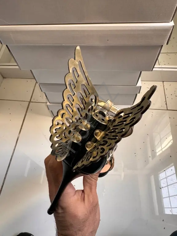 женские кожаные туфли