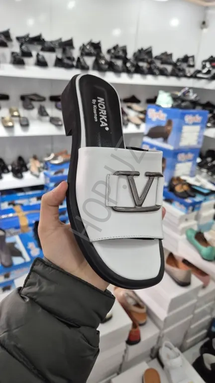 шикарная кожаная обувь