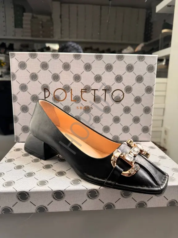 женские кожаные туфли