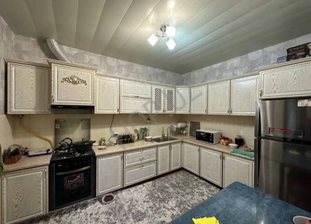 Академ городок Продаётся дом. 7 комнат. 320м²