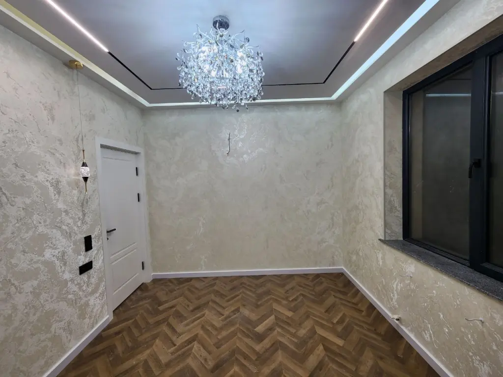 Яшнабадский район Авиасозлар Лисунова 45м² 2/2/3. новостройка.