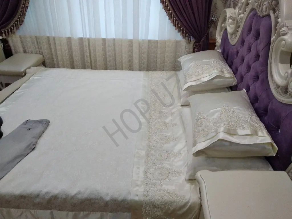 Мирзо Улугбекский р-он Ттз-2 3/2/4 75м² Кирпич 77 серия