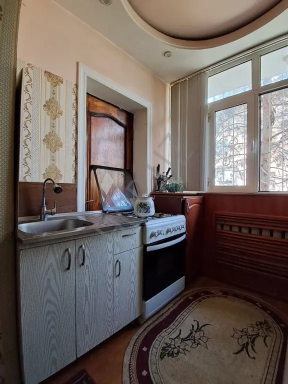 Мирзо Улугбекский р-он Ттз-2 3/2/4 75м² Кирпич 77 серия