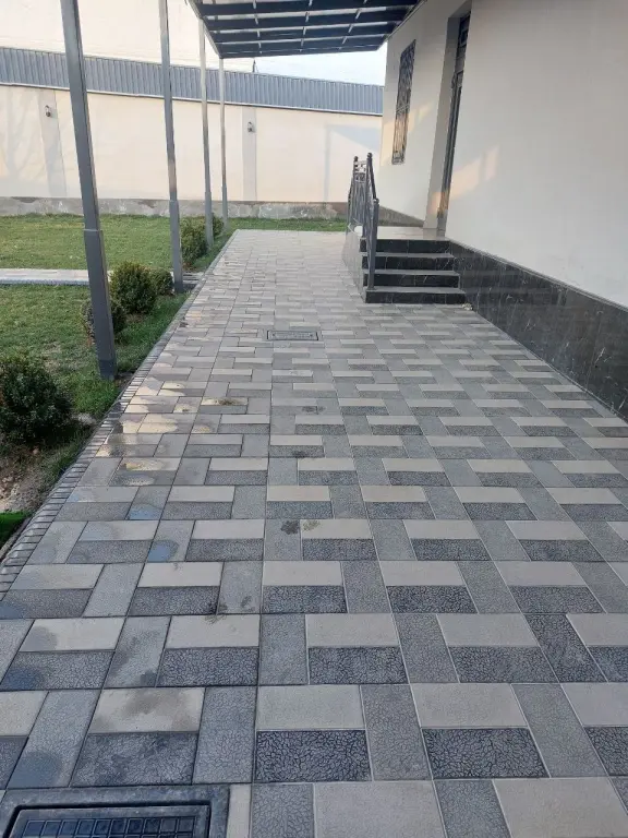 Продается Дом 200м². Мирзо Улугбекский р-он Геофизика махалля Заковат. 6 соток.