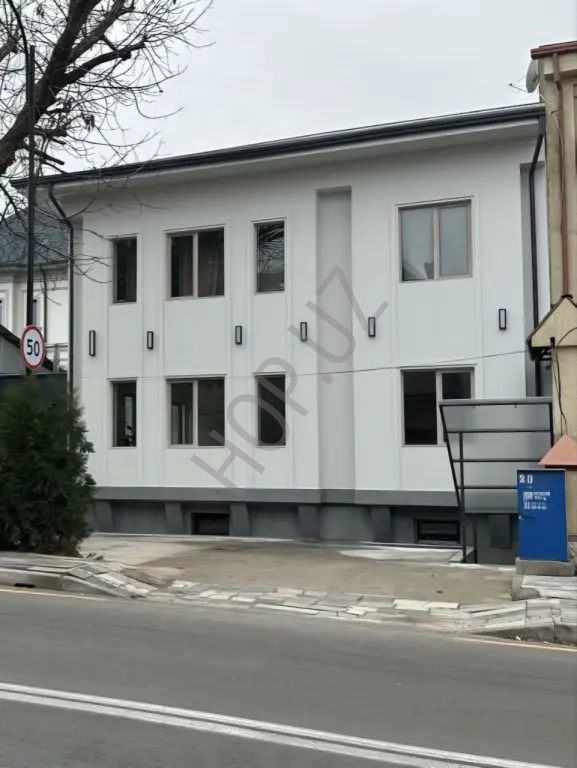 Мирзо Улугбекский р-он БИЙ Сайрам. 380м²