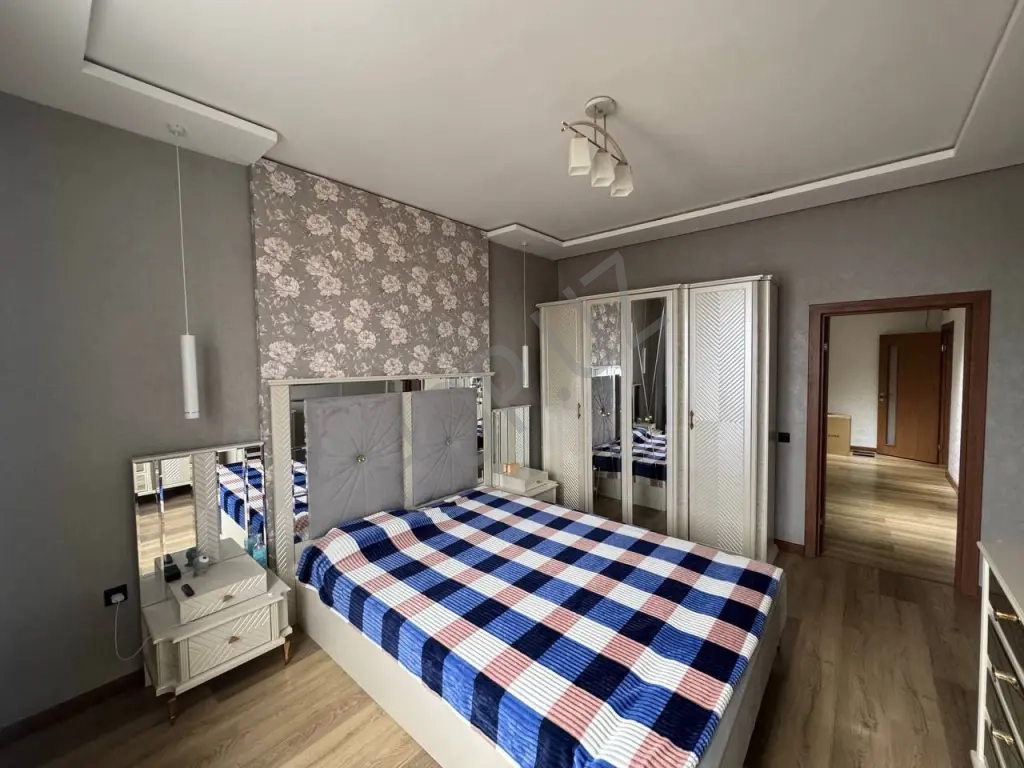 Карасу 6 Авайхон. 2/16/16. 77м²