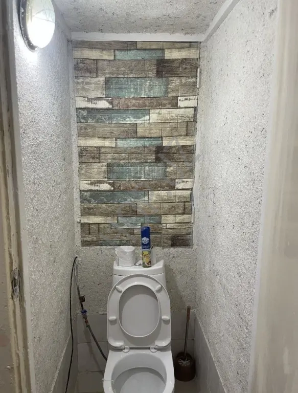 Максим Горького Художники. 2в3/5/5 48м²