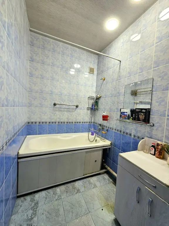 Яшнабадский район. Дубовая. 3в4/3/9. 80м²