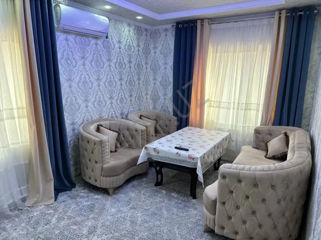 Мирзо Улугбекский р-он.Буз-2 2/4/5 40м² Кирпич.