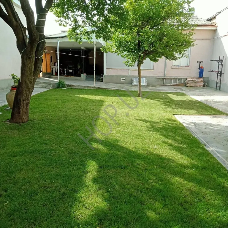 Юнусабад Шахристанская. Участок 4.52 соток. с домом. 93м² 6 комнат.