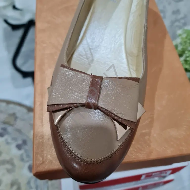 Продам новые туфли на сплошной подошве