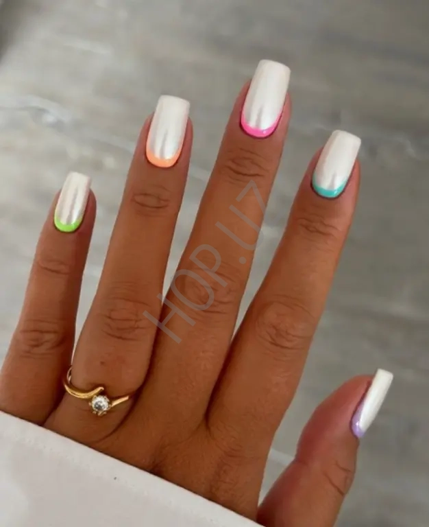 Красивый маникюр для красивых девушек