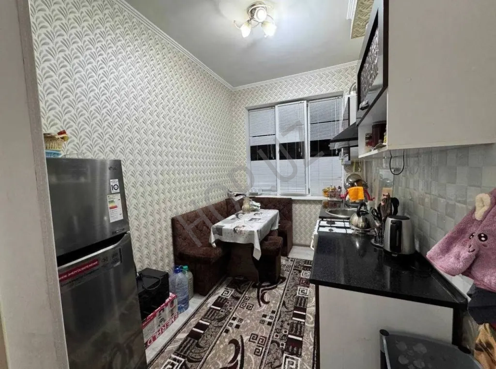 Яшнабадский р-он Шастри. 2/1/4 42 м² Кирпич.