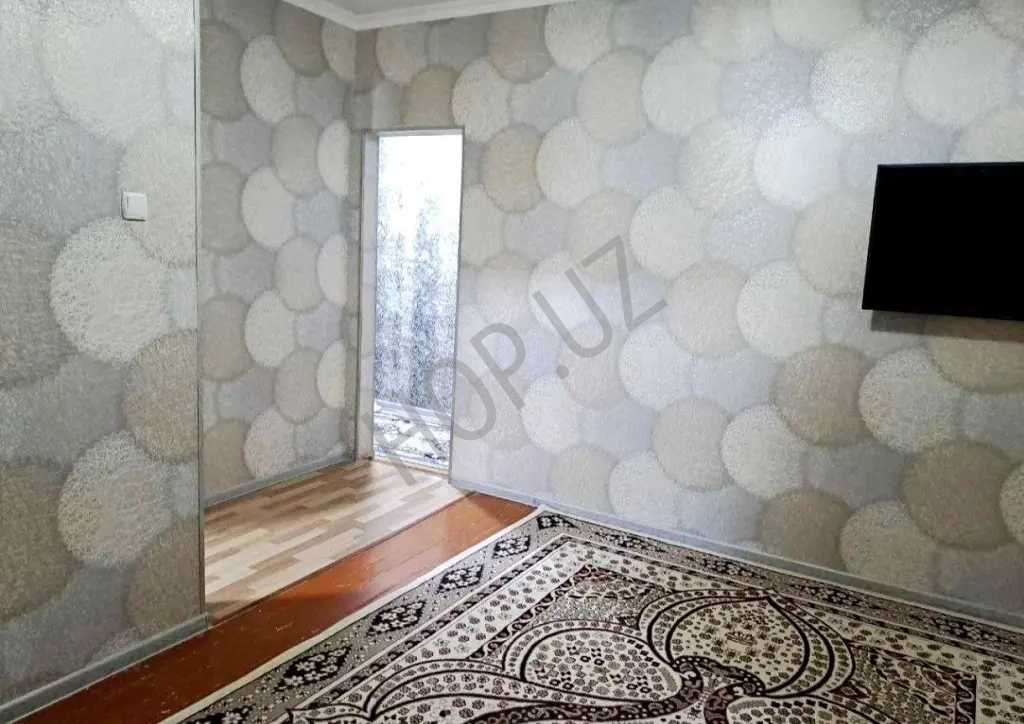 Ташсельмаш 22 военный городок. 2/2/4 56 м² Кирпич