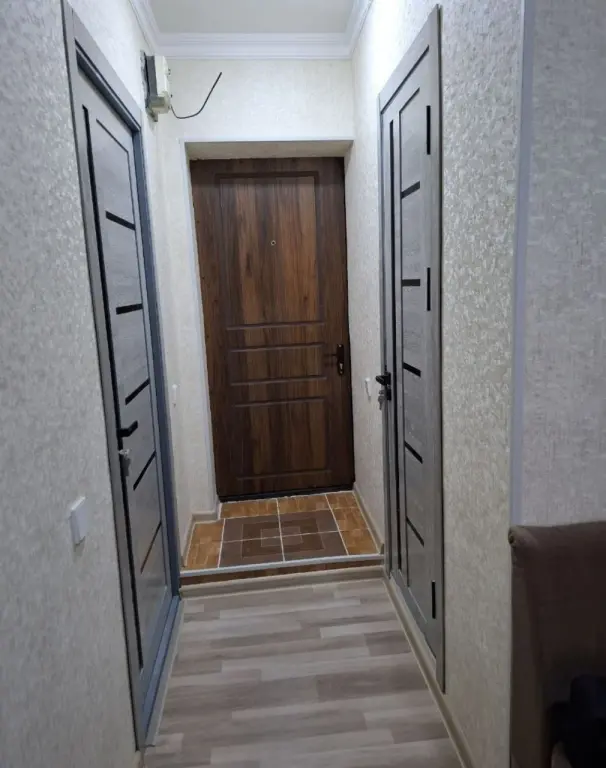 Аренда квартирыБуюк Ипак Йули 1/4/4 40м² Кирпич