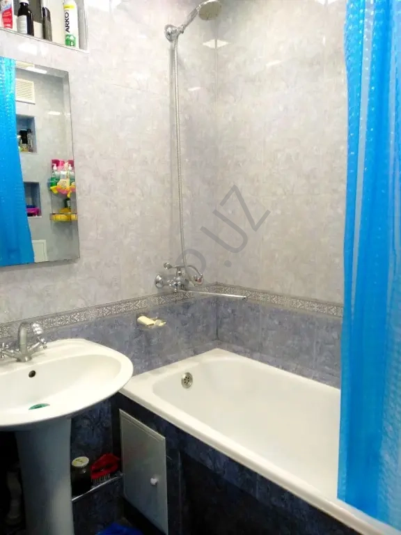 Буюк Ипак Йули 4/5/5 78м² 2х6 балкон