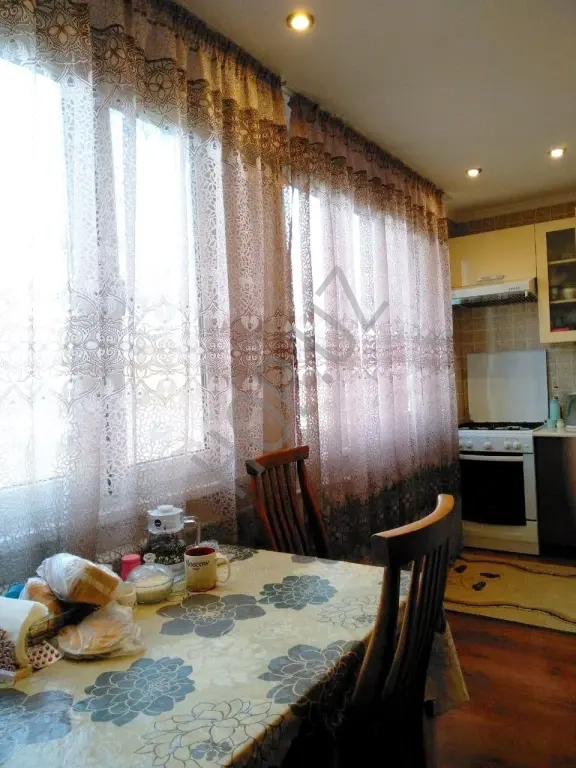 Буюк Ипак Йули 4/5/5 78м² 2х6 балкон