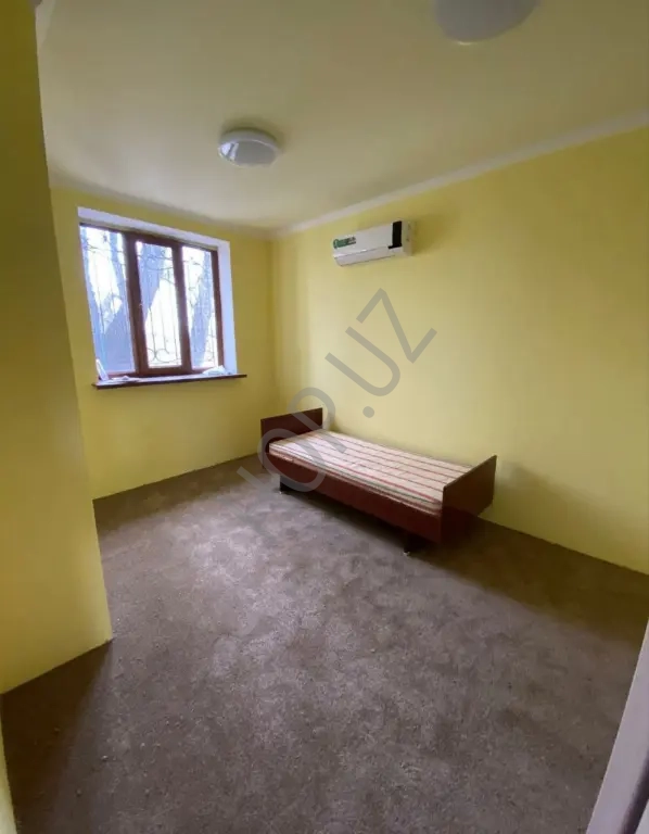 Циалковский. прлдается дом. 250м². 3 уровня.