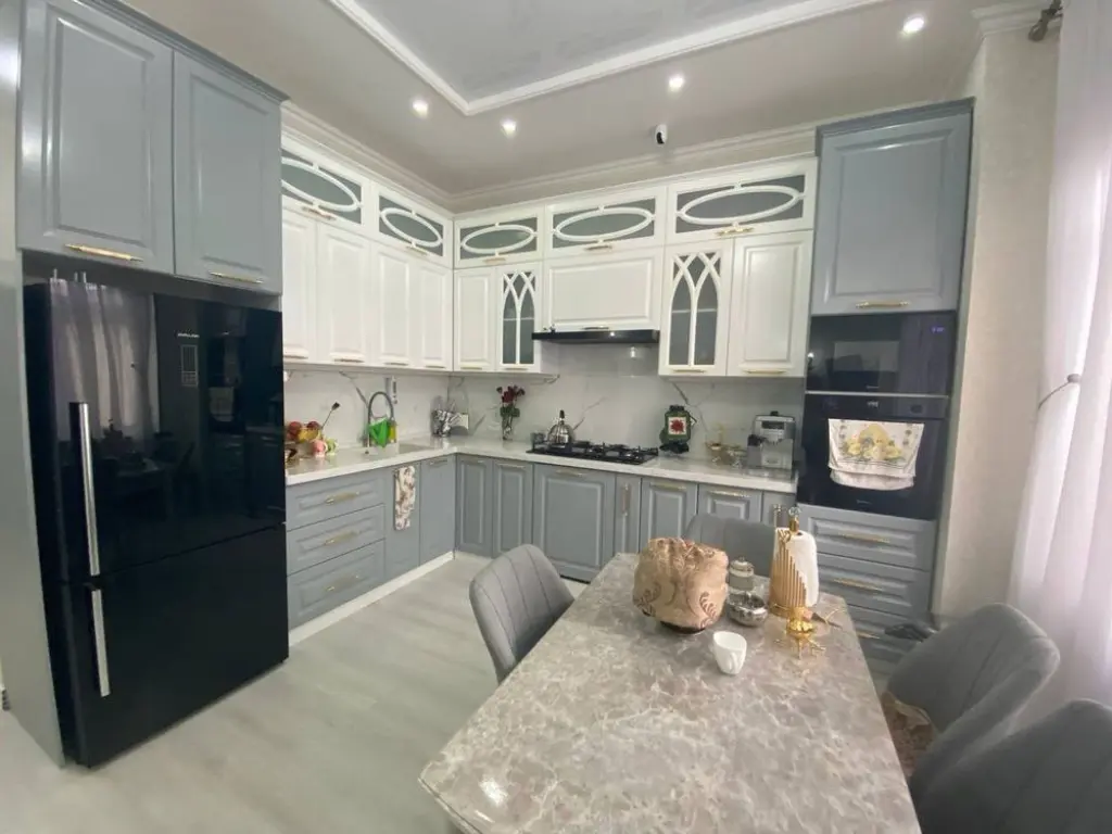 Продается Дом. Феруза Греческий городок. 2 соток. 2 уровня. 160м²