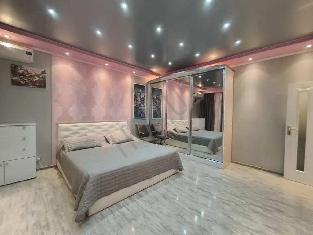 Яшнабадский р-он Паркентский 4в5/1/9 130м²