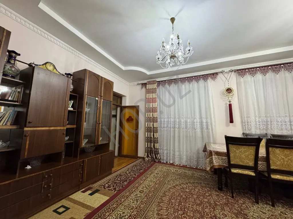 Продается Дом. Мирзо Улугбекский р-он Военный Госпиталь. 2 уровня. 137м²