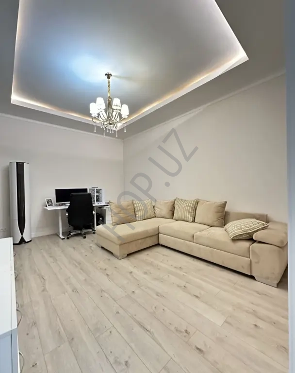 Дурмень Кибрайский район. Таунхаус 3 уровня 250м²