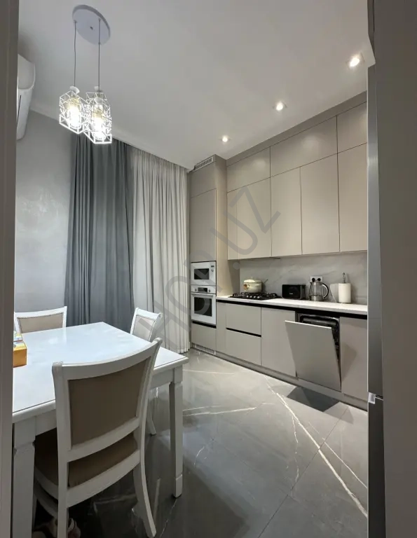 Дурмень Кибрайский район. Таунхаус 3 уровня 250м²